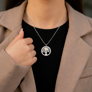 שרשרת עץ החיים עם שבב תנ”ך – שורשי האמונה, קרוב ללב